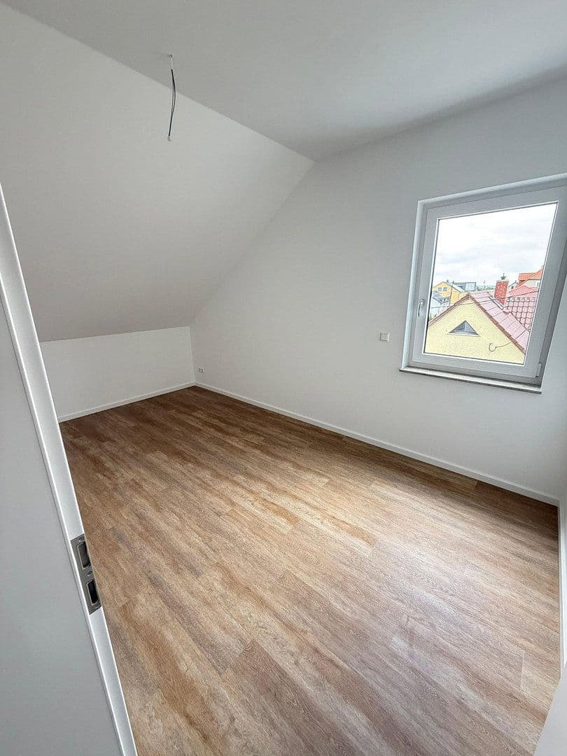 Pronájem domu 152 m², pozemek 110 m², Privatstraße, Dresden, Sasko Pronájem domu 152 m², pozemek 110 m², Privatstraße, Dresden, Sasko