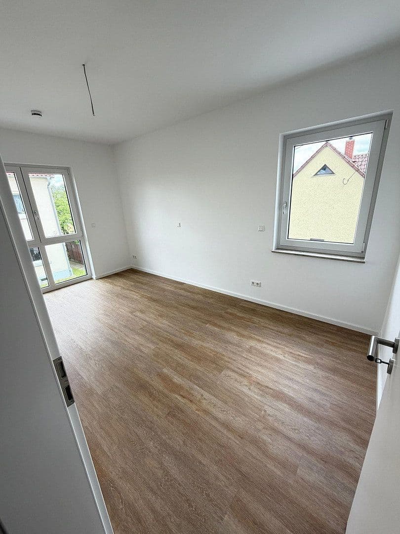 Pronájem domu 152 m², pozemek 110 m², Privatstraße, Dresden, Sasko Pronájem domu 152 m², pozemek 110 m², Privatstraße, Dresden, Sasko