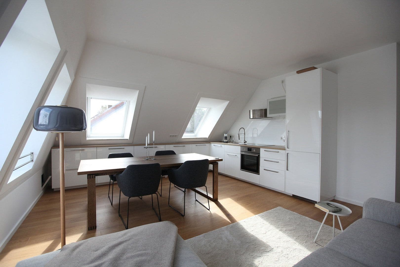 Prodej bytu 3+1 83 m², Hartstraße 86, Germering, Bavorsko Prodej bytu 3+1 83 m², Hartstraße 86, Germering, Bavorsko