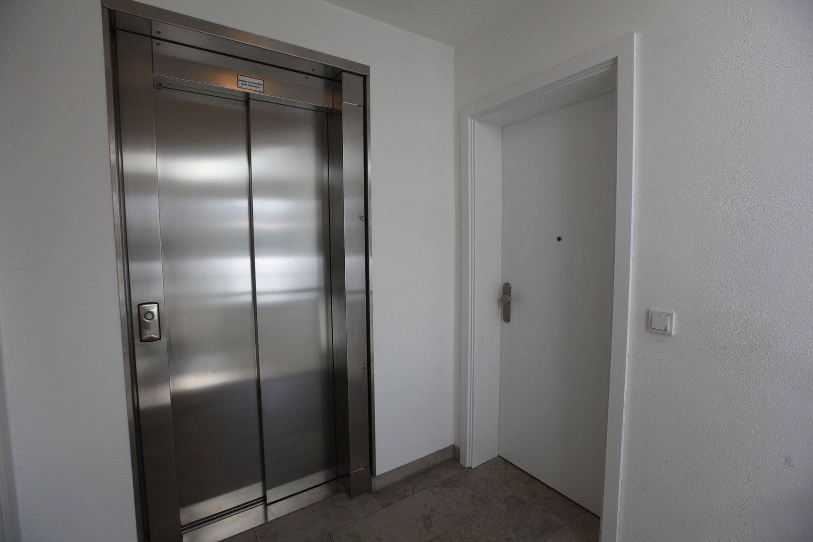 Prodej bytu 3+1 83 m², Hartstraße 86, Germering, Bavorsko Prodej bytu 3+1 83 m², Hartstraße 86, Germering, Bavorsko