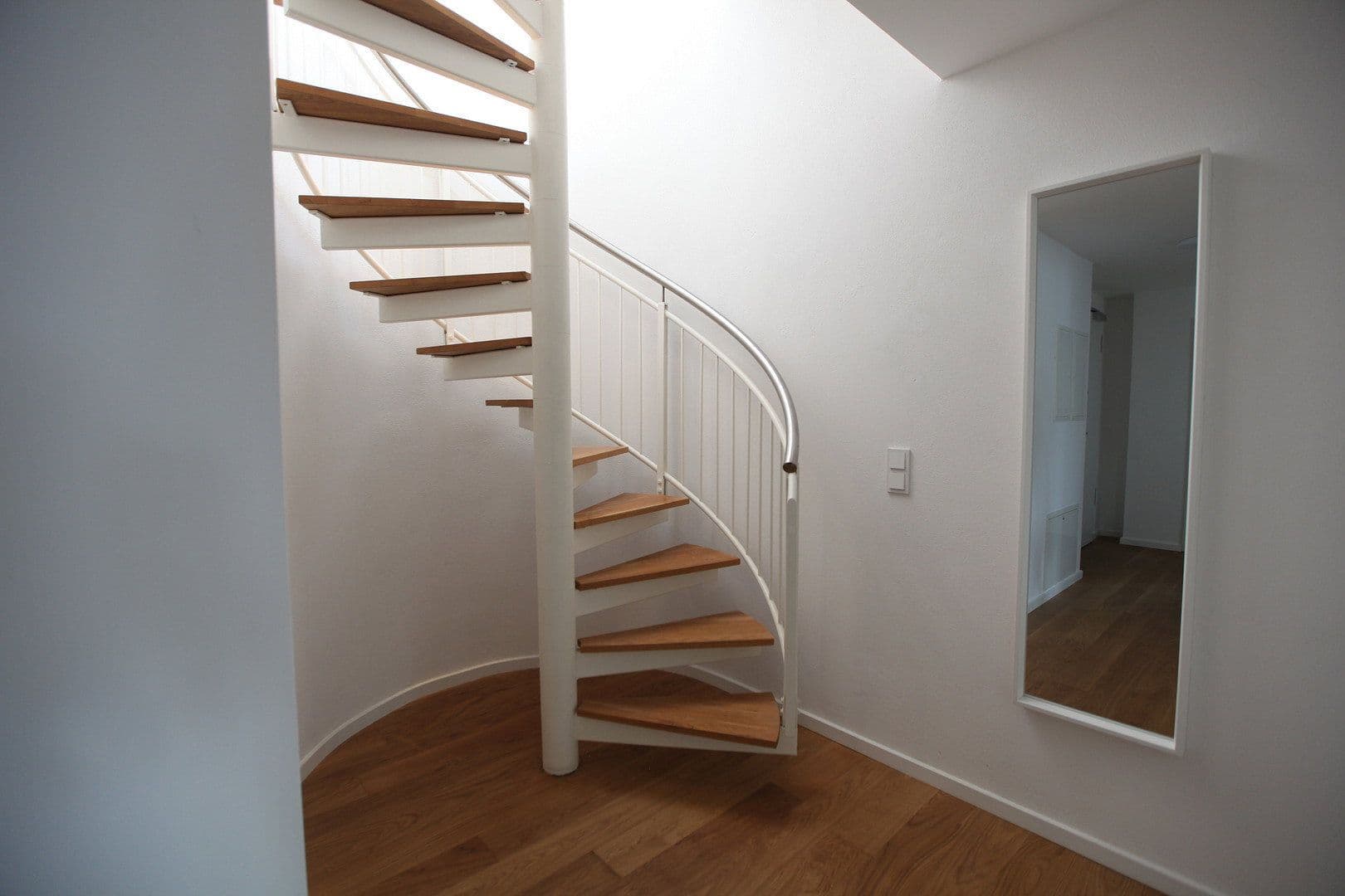 Prodej bytu 3+1 83 m², Hartstraße 86, Germering, Bavorsko Prodej bytu 3+1 83 m², Hartstraße 86, Germering, Bavorsko