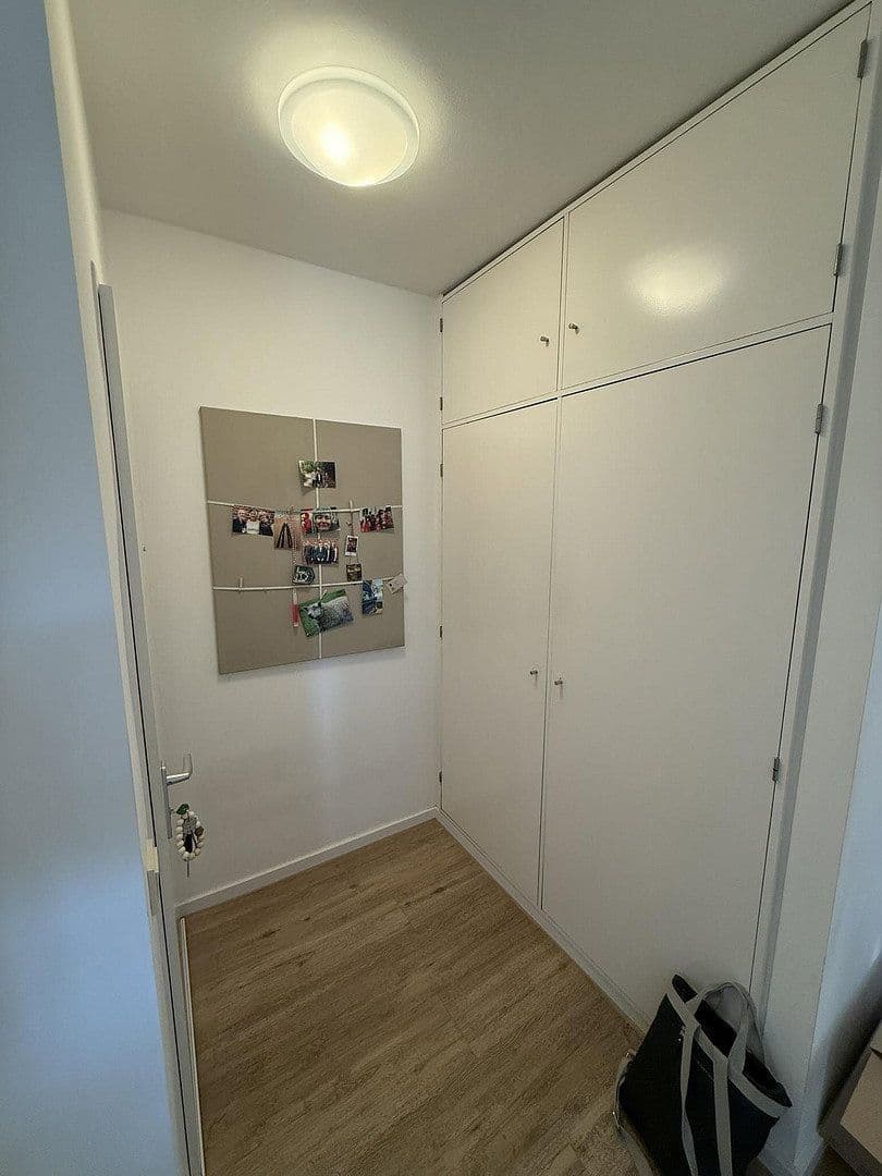 Pronájem bytu 3+1 85 m², Nierster Str. 14a, Meerbusch, Severní Porýní-Vestfálsko Pronájem bytu 3+1 85 m², Nierster Str. 14a, Meerbusch, Severní Porýní-Vestfálsko