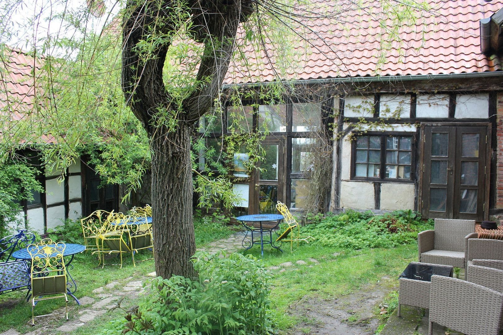 Prodej domu 300 m², pozemek 1.277 m², In Friedrichsrode 24, Helbedündorf, Durynsko Prodej domu 300 m², pozemek 1.277 m², In Friedrichsrode 24, Helbedündorf, Durynsko