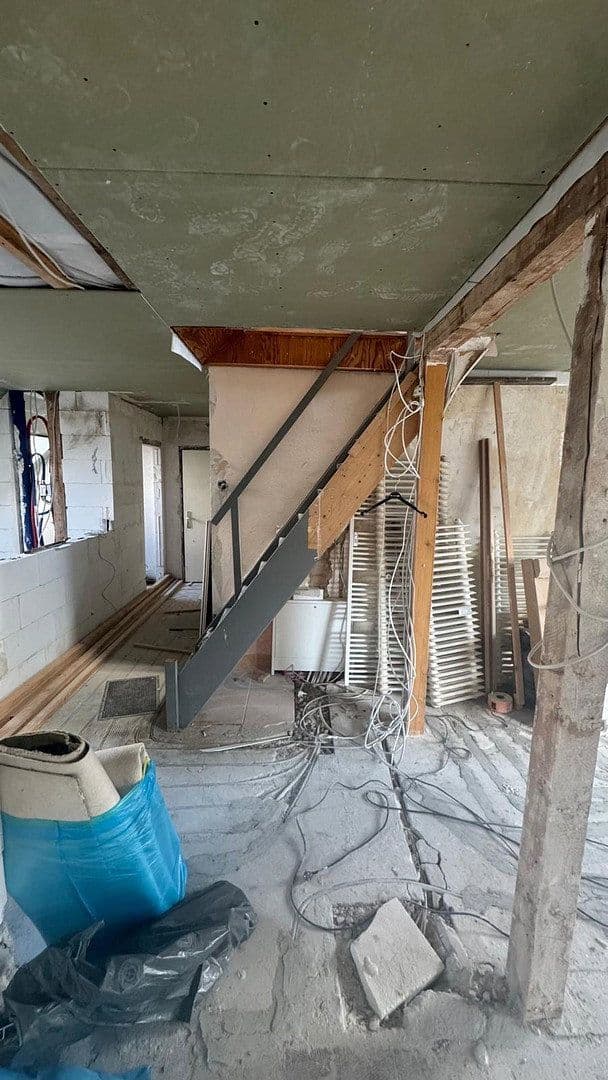 Pronájem domu 92 m², pozemek 1.415 m², Mühlenstr.56, Neumünster, Šlesvicko-Holštýnsko Pronájem domu 92 m², pozemek 1.415 m², Mühlenstr.56, Neumünster, Šlesvicko-Holštýnsko
