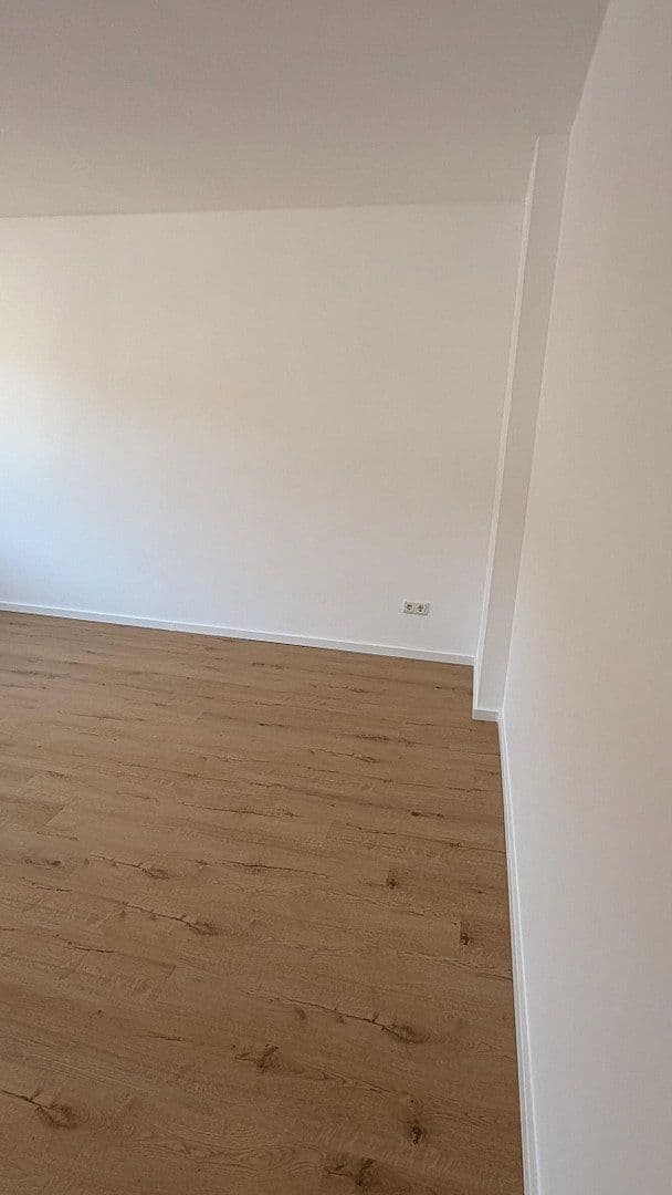 Pronájem bytu 2+1 58 m², Schwarzbach 67, Wuppertal, Severní Porýní-Vestfálsko Pronájem bytu 2+1 58 m², Schwarzbach 67, Wuppertal, Severní Porýní-Vestfálsko