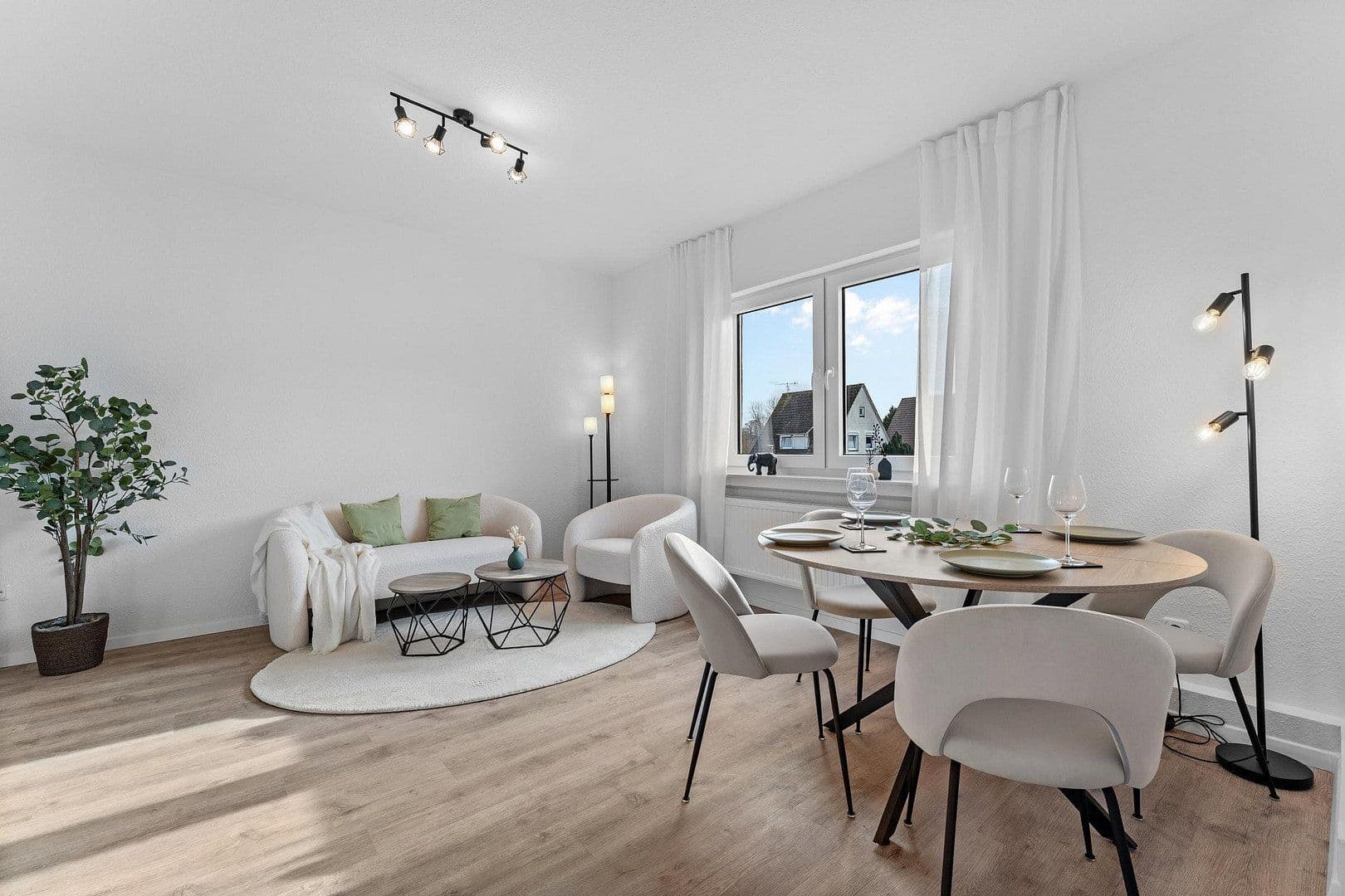 Prodej bytu 3+1 58 m², Oldenburg, Dolní Sasko Prodej bytu 3+1 58 m², Oldenburg, Dolní Sasko