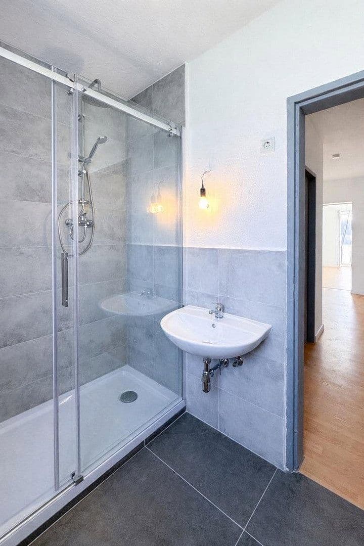 Prodej bytu 3+1 71 m², Sulzbach/Saar, Země Sársko Prodej bytu 3+1 71 m², Sulzbach/Saar, Země Sársko