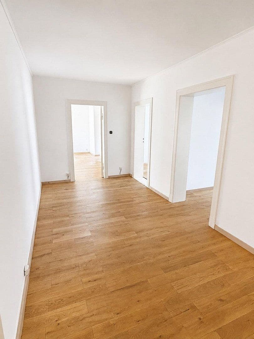 Prodej bytu 3+1 87 m², Kamminer Str., Berlin, Berlín Prodej bytu 3+1 87 m², Kamminer Str., Berlin, Berlín