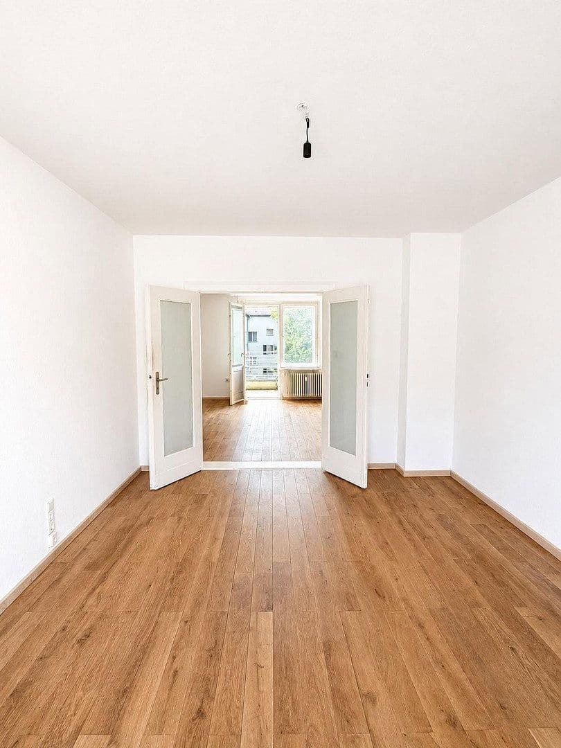 Prodej bytu 3+1 87 m², Kamminer Str., Berlin, Berlín Prodej bytu 3+1 87 m², Kamminer Str., Berlin, Berlín