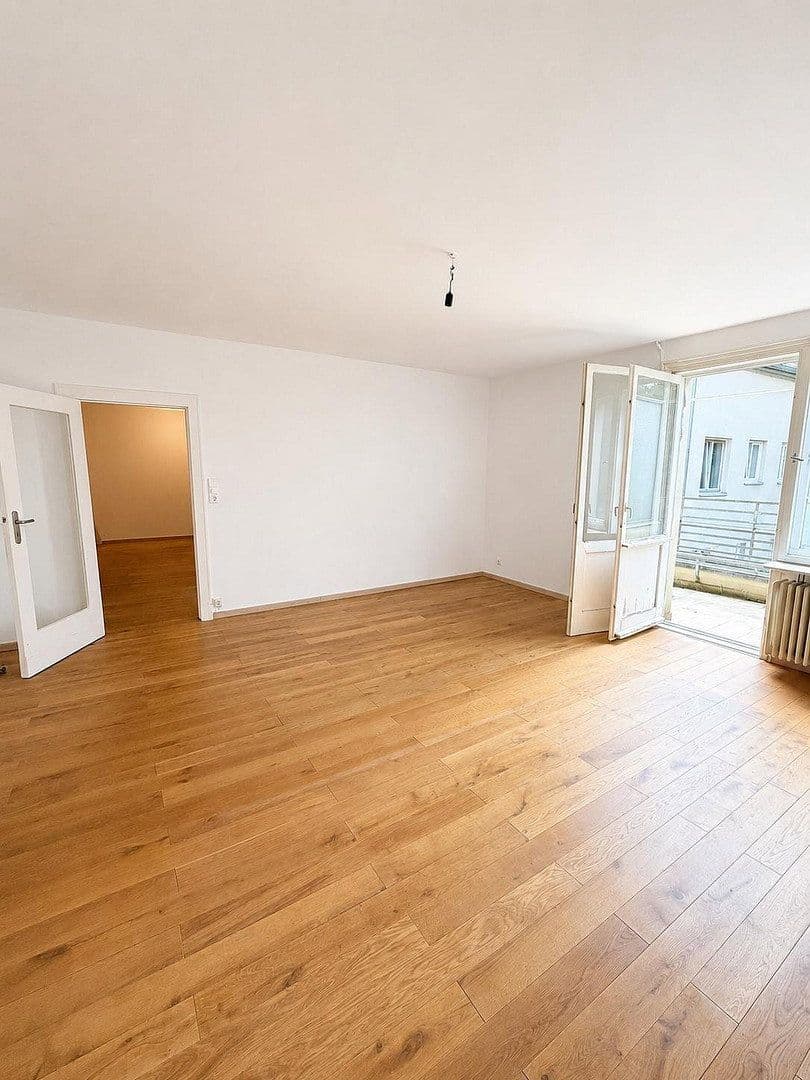 Prodej bytu 3+1 87 m², Kamminer Str., Berlin, Berlín Prodej bytu 3+1 87 m², Kamminer Str., Berlin, Berlín