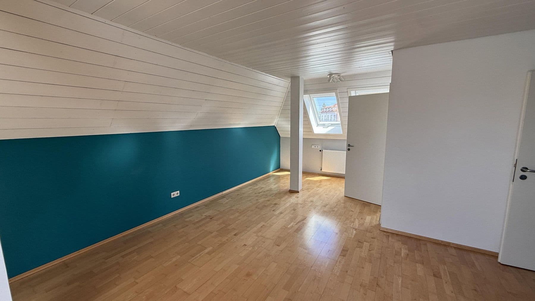 Pronájem bytu 5+kk 220 m², Donaueschingen, Bádensko-Württembersko Pronájem bytu 5+kk 220 m², Donaueschingen, Bádensko-Württembersko