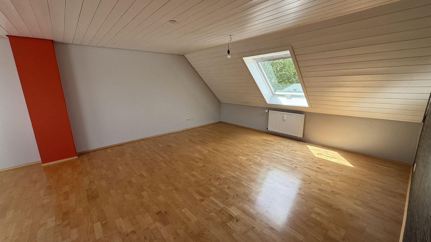 Pronájem bytu 5+kk 220 m², Donaueschingen, Bádensko-Württembersko Pronájem bytu 5+kk 220 m², Donaueschingen, Bádensko-Württembersko