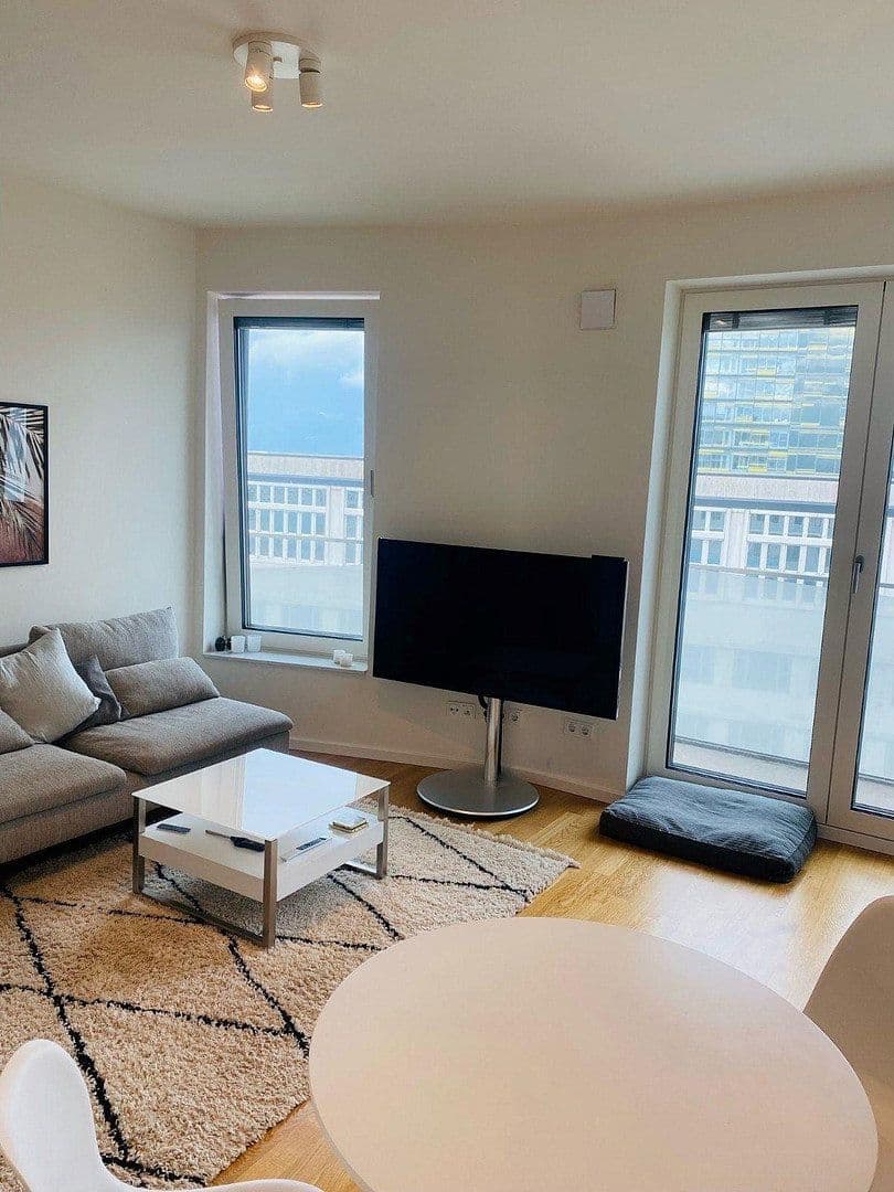 Pronájem bytu 2+1 55 m², Hamburg, Hamburg Pronájem bytu 2+1 55 m², Hamburg, Hamburg