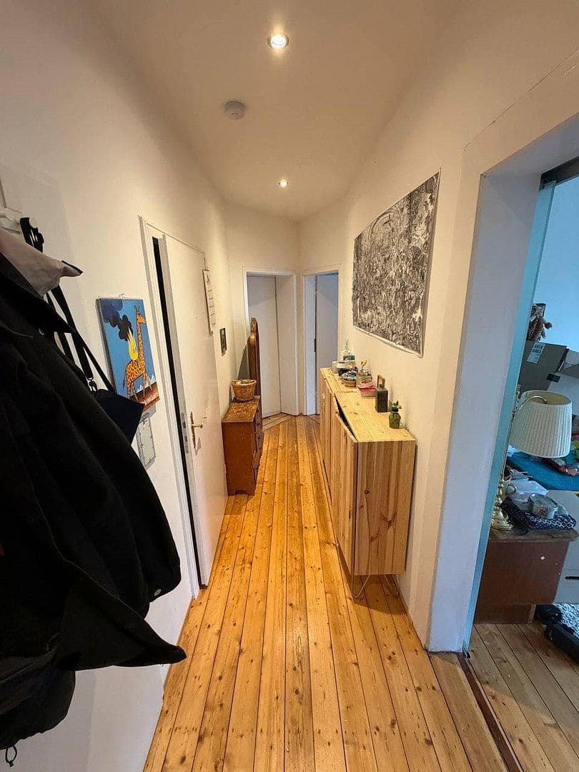 Pronájem bytu 3+1 65 m², Kassel, Hessen Pronájem bytu 3+1 65 m², Kassel, Hessen