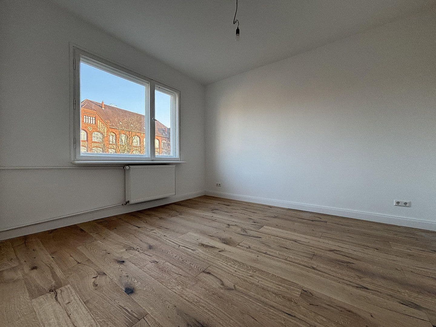 Prodej bytu 2+1 50 m², Ringbahnstraße 67, Berlin, Berlín Prodej bytu 2+1 50 m², Ringbahnstraße 67, Berlin, Berlín
