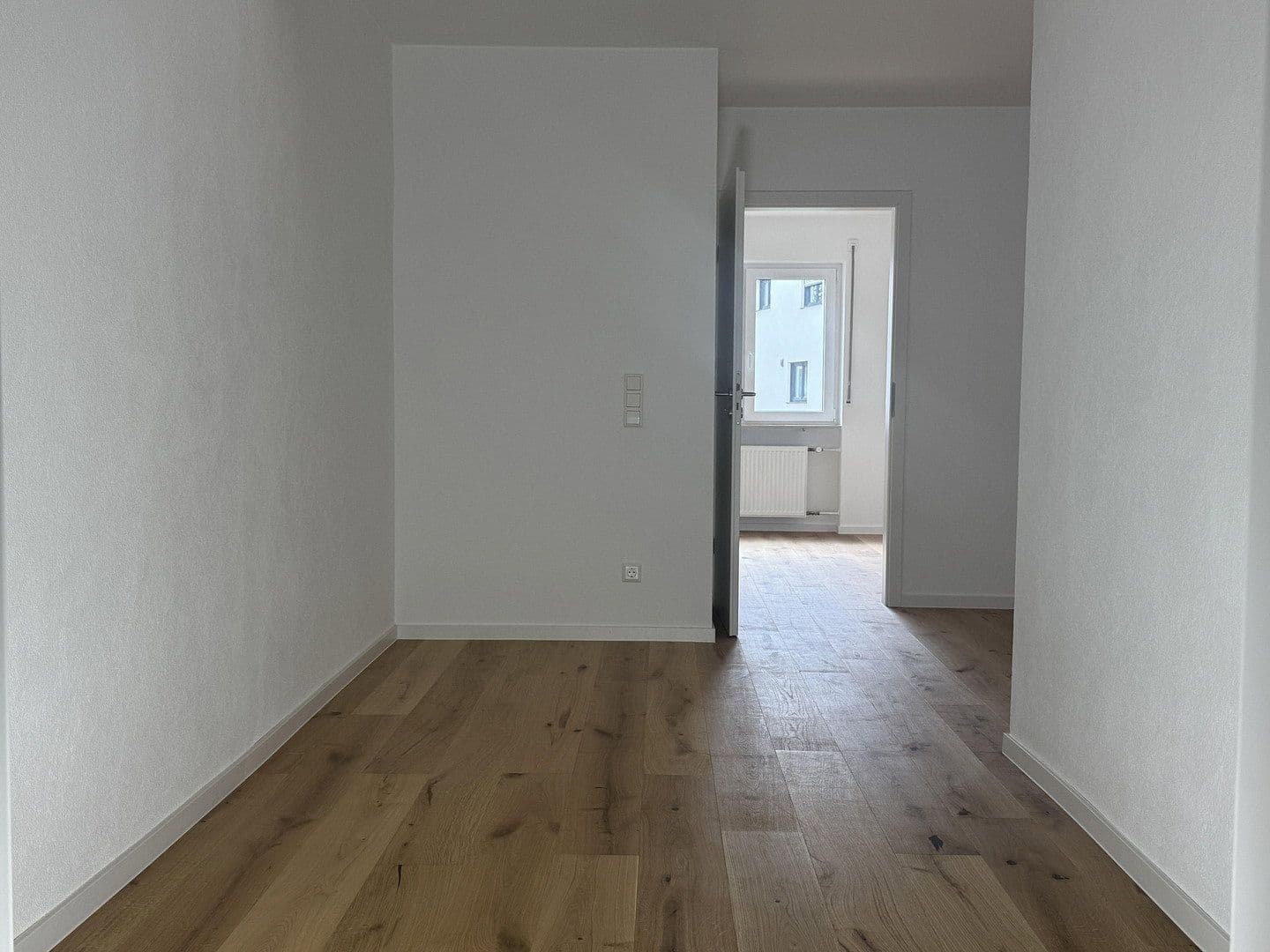 Prodej bytu 2+1 50 m², Friedrichshafen, Bádensko-Württembersko Prodej bytu 2+1 50 m², Friedrichshafen, Bádensko-Württembersko
