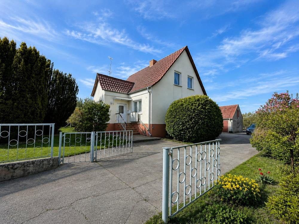 Prodej domu 123 m², pozemek 1.553 m², Lassan, Mecklenburg-Vorpommern Prodej domu 123 m², pozemek 1.553 m², Lassan, Mecklenburg-Vorpommern
