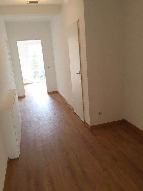Pronájem bytu 3+1 105 m², Wilhelmstr. 66, Siegburg, Severní Porýní-Vestfálsko Pronájem bytu 3+1 105 m², Wilhelmstr. 66, Siegburg, Severní Porýní-Vestfálsko