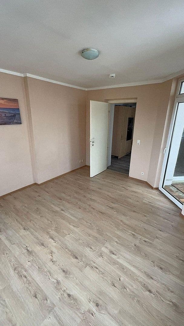 Pronájem bytu 3+1 68 m², Fouquéstraße 7, Brandenburg an der Havel, Braniborsko Pronájem bytu 3+1 68 m², Fouquéstraße 7, Brandenburg an der Havel, Braniborsko