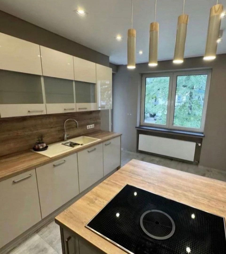 Pronájem bytu 3+1 80 m², Bataverstraße, Köln, Severní Porýní-Vestfálsko Pronájem bytu 3+1 80 m², Bataverstraße, Köln, Severní Porýní-Vestfálsko