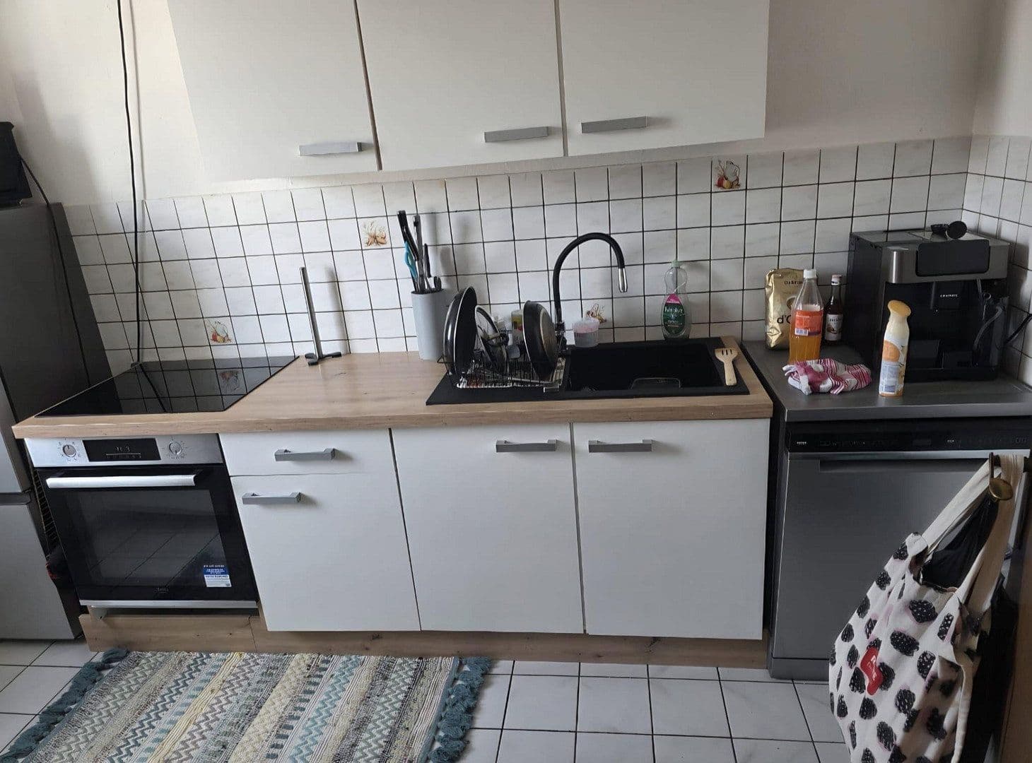Pronájem bytu 3+1 76 m², Hardenbergstraße 51, Krefeld, Severní Porýní-Vestfálsko Pronájem bytu 3+1 76 m², Hardenbergstraße 51, Krefeld, Severní Porýní-Vestfálsko
