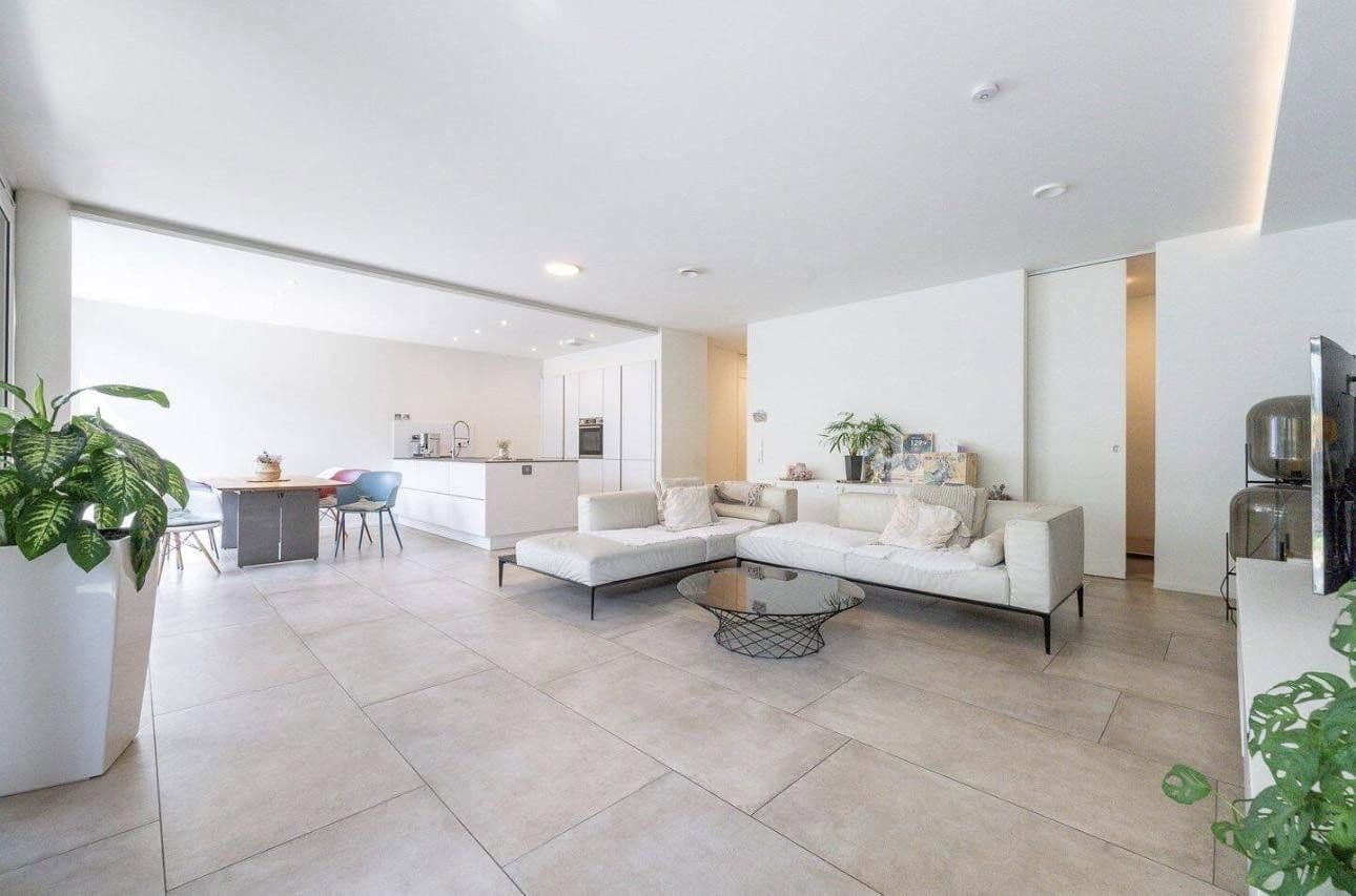 Pronájem bytu 3+1 118 m², Lörrach, Bádensko-Württembersko Pronájem bytu 3+1 118 m², Lörrach, Bádensko-Württembersko