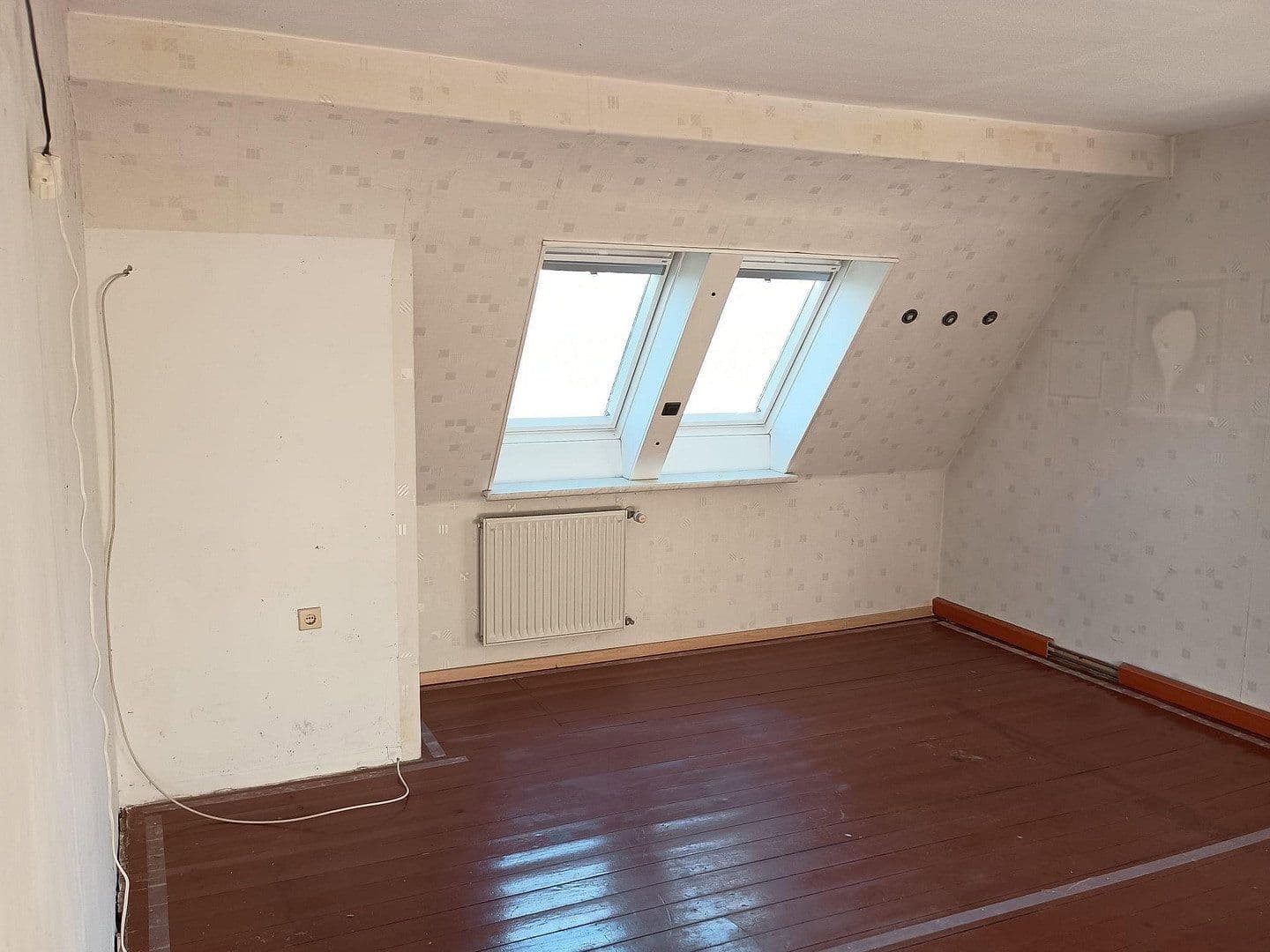 Prodej domu 130 m², pozemek 1.450 m², Fritz-Reuter-Str., Schulzendorf, Braniborsko Prodej domu 130 m², pozemek 1.450 m², Fritz-Reuter-Str., Schulzendorf, Braniborsko
