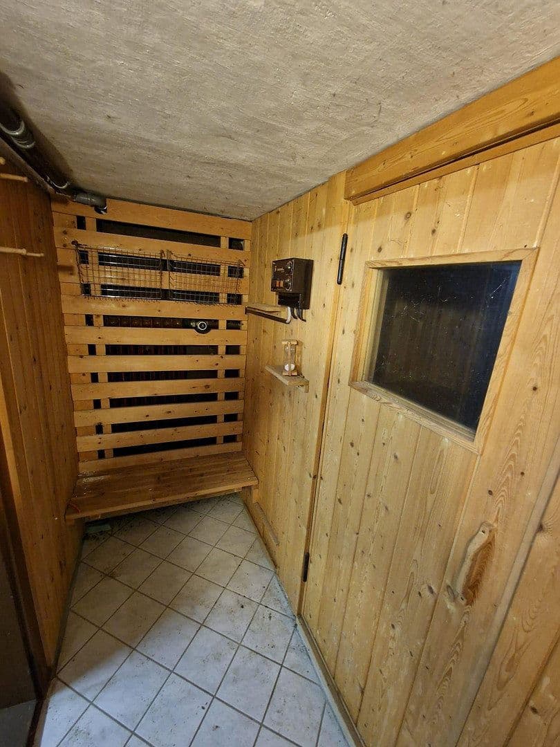 Prodej domu 130 m², pozemek 1.450 m², Fritz-Reuter-Str., Schulzendorf, Braniborsko Prodej domu 130 m², pozemek 1.450 m², Fritz-Reuter-Str., Schulzendorf, Braniborsko