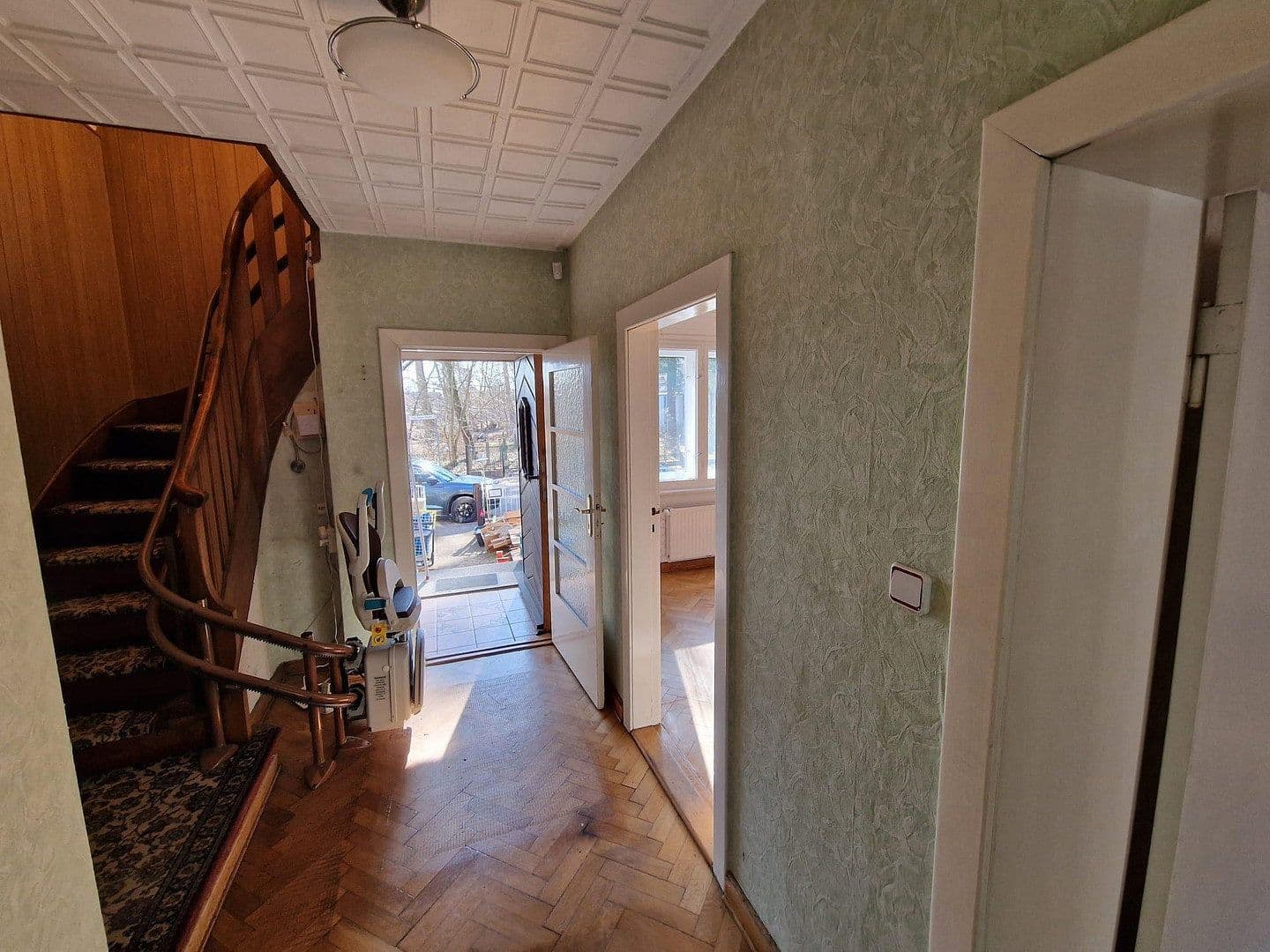 Prodej domu 130 m², pozemek 1.450 m², Fritz-Reuter-Str., Schulzendorf, Braniborsko Prodej domu 130 m², pozemek 1.450 m², Fritz-Reuter-Str., Schulzendorf, Braniborsko