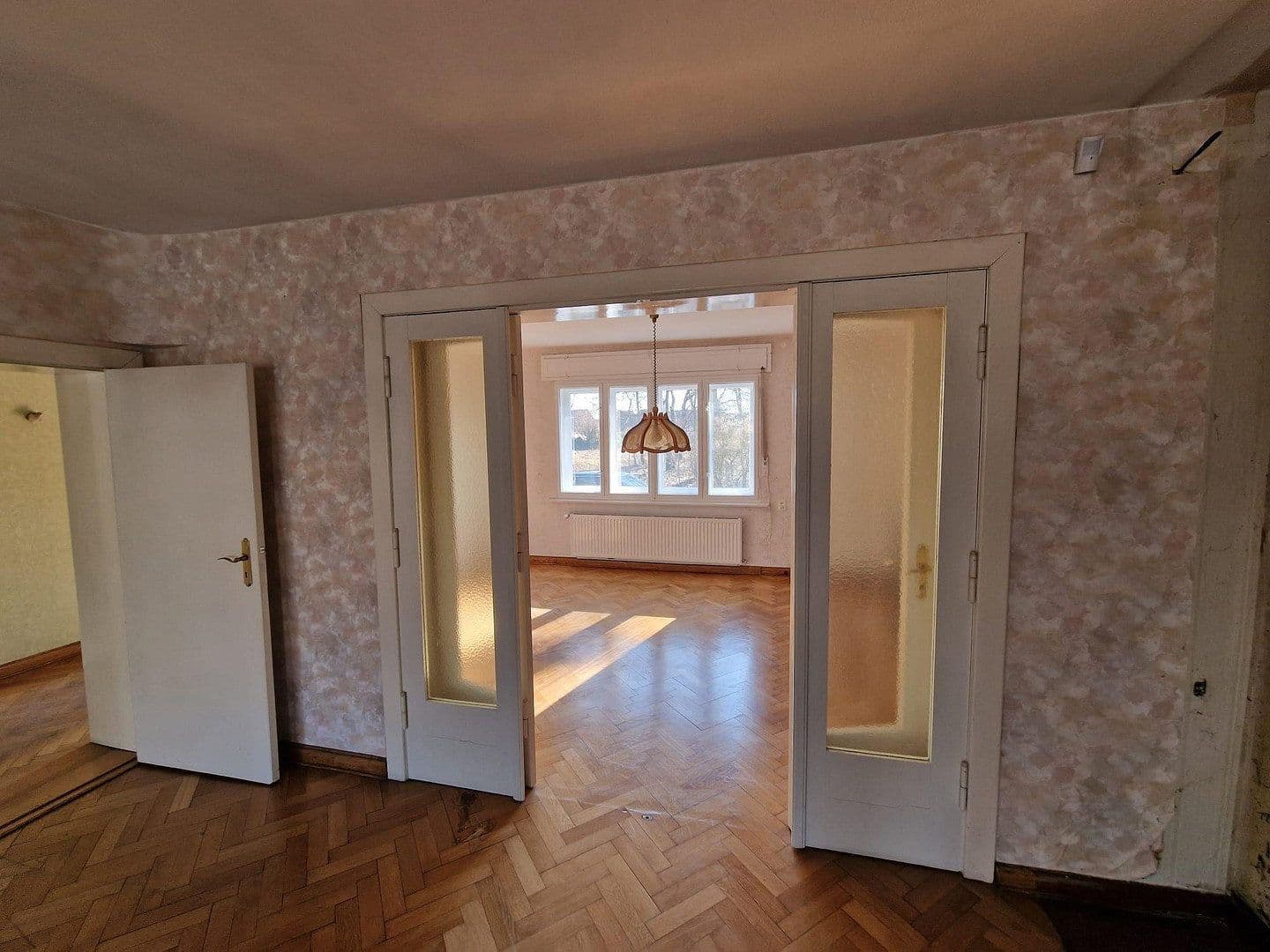 Prodej domu 130 m², pozemek 1.450 m², Fritz-Reuter-Str., Schulzendorf, Braniborsko Prodej domu 130 m², pozemek 1.450 m², Fritz-Reuter-Str., Schulzendorf, Braniborsko