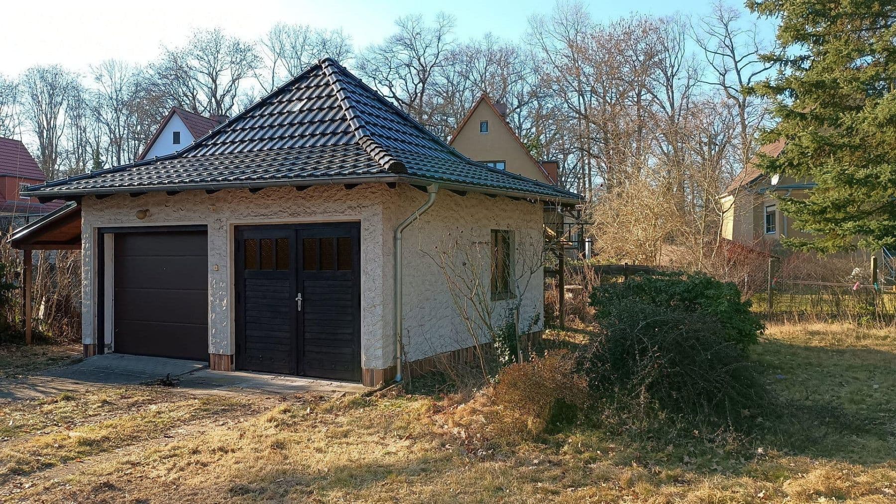 Prodej domu 130 m², pozemek 1.450 m², Fritz-Reuter-Str., Schulzendorf, Braniborsko Prodej domu 130 m², pozemek 1.450 m², Fritz-Reuter-Str., Schulzendorf, Braniborsko