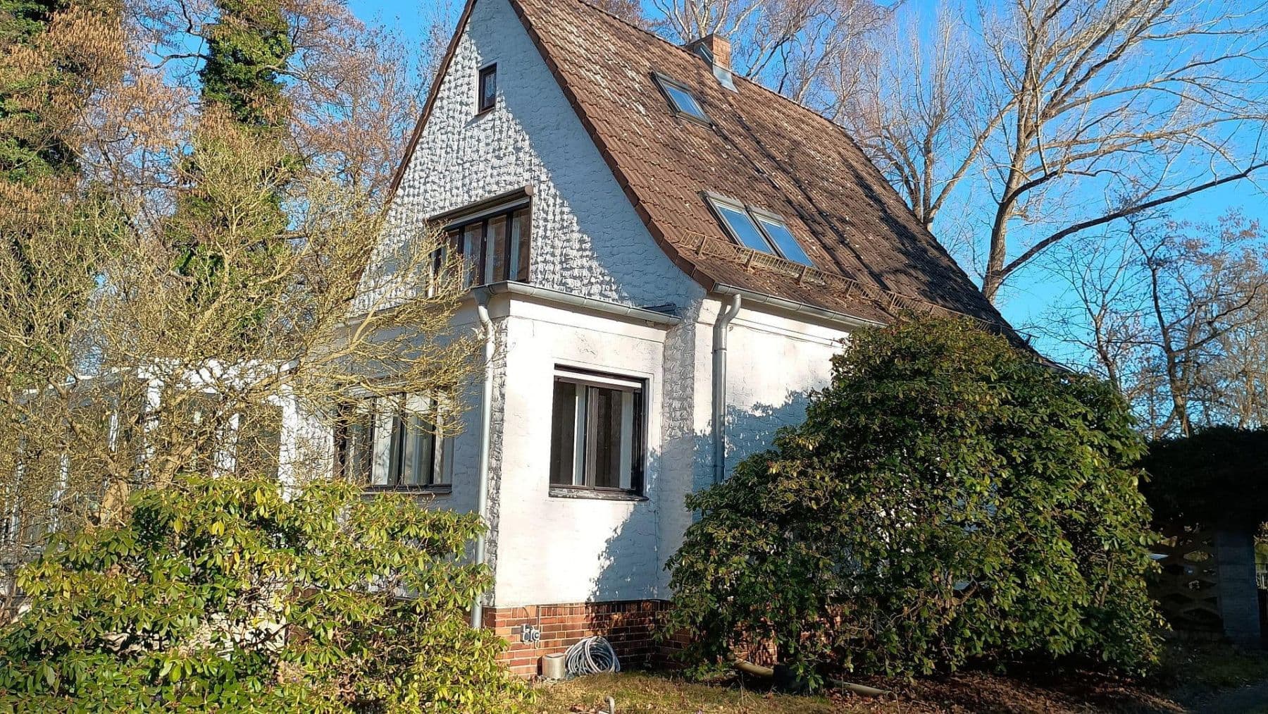 Prodej domu 130 m², pozemek 1.450 m², Fritz-Reuter-Str., Schulzendorf, Braniborsko Prodej domu 130 m², pozemek 1.450 m², Fritz-Reuter-Str., Schulzendorf, Braniborsko