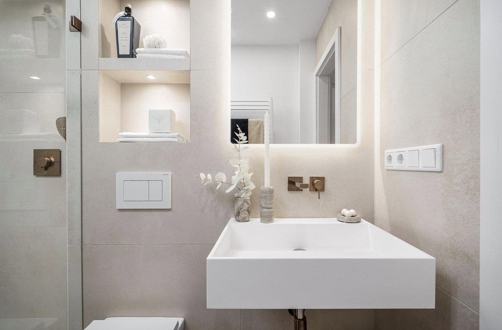 Prodej bytu 2+1 54 m², München, Bavorsko Prodej bytu 2+1 54 m², München, Bavorsko
