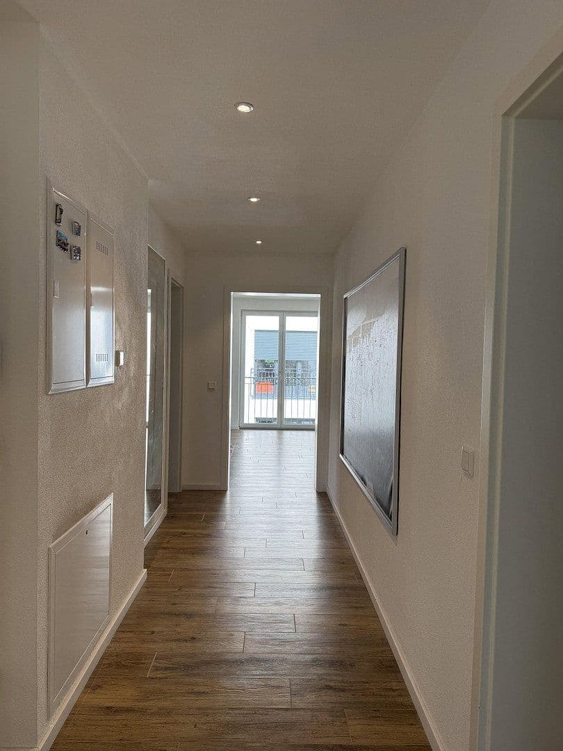 Pronájem domu 404 m², pozemek 600 m², Geretsried, Bavorsko Pronájem domu 404 m², pozemek 600 m², Geretsried, Bavorsko