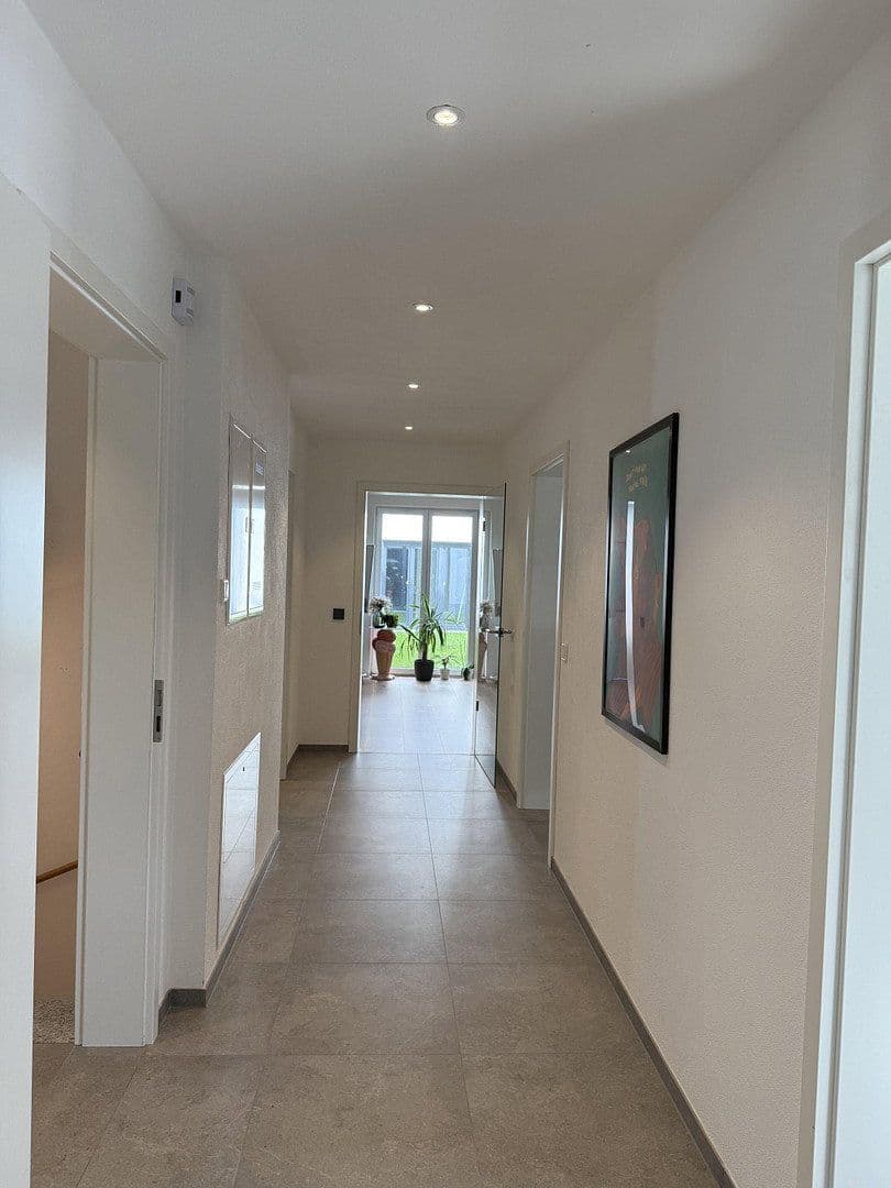 Pronájem domu 404 m², pozemek 600 m², Geretsried, Bavorsko Pronájem domu 404 m², pozemek 600 m², Geretsried, Bavorsko