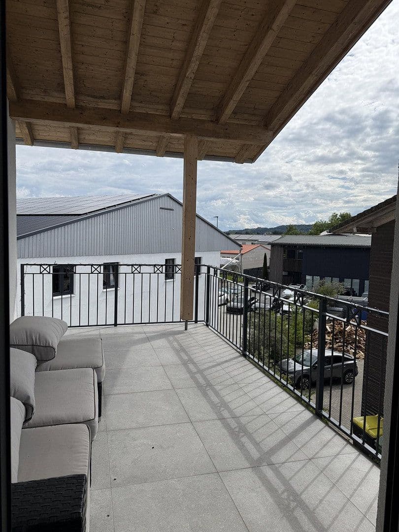 Pronájem domu 404 m², pozemek 600 m², Geretsried, Bavorsko Pronájem domu 404 m², pozemek 600 m², Geretsried, Bavorsko