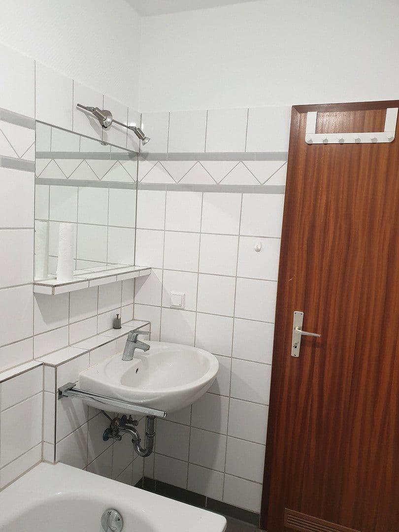 Pronájem bytu 1+1 48 m², Mannheim, Bádensko-Württembersko Pronájem bytu 1+1 48 m², Mannheim, Bádensko-Württembersko