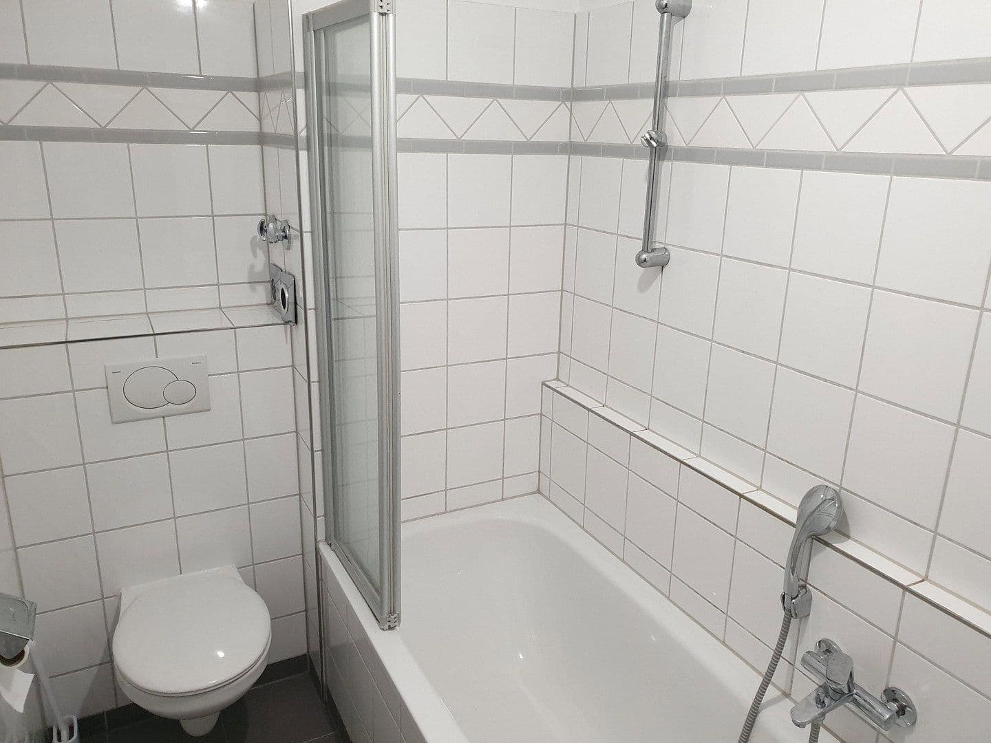Pronájem bytu 1+1 48 m², Mannheim, Bádensko-Württembersko Pronájem bytu 1+1 48 m², Mannheim, Bádensko-Württembersko