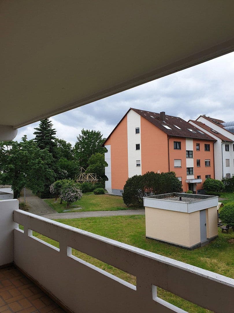 Pronájem bytu 1+1 48 m², Mannheim, Bádensko-Württembersko Pronájem bytu 1+1 48 m², Mannheim, Bádensko-Württembersko