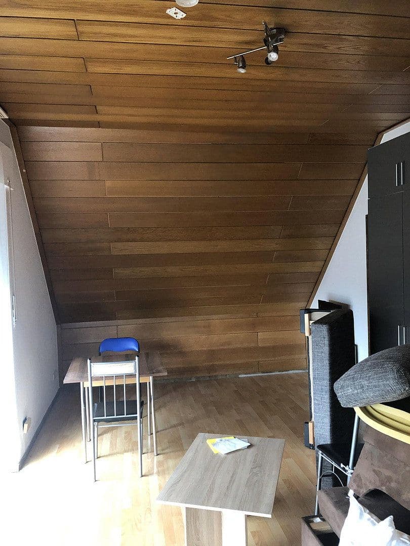 Pronájem bytu 1+1 35 m², Weierstraße 12, Oberhausen, Severní Porýní-Vestfálsko Pronájem bytu 1+1 35 m², Weierstraße 12, Oberhausen, Severní Porýní-Vestfálsko