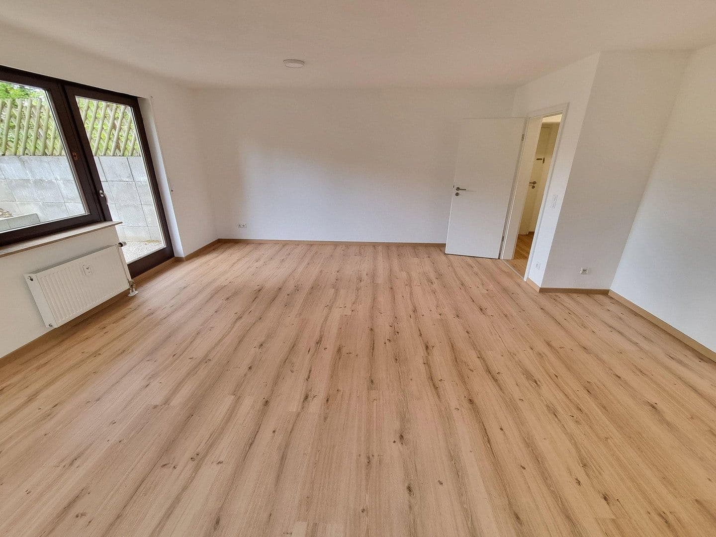 Prodej bytu 1+kk 46 m², Stuttgart, Bádensko-Württembersko Prodej bytu 1+kk 46 m², Stuttgart, Bádensko-Württembersko