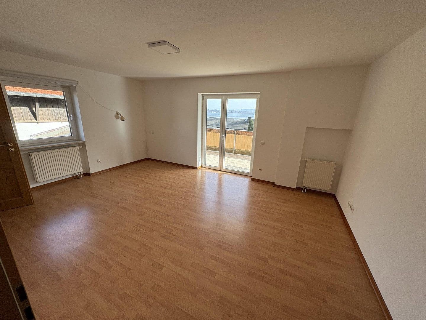 Pronájem bytu 3+1 103 m², Tutzing, Bavorsko Pronájem bytu 3+1 103 m², Tutzing, Bavorsko