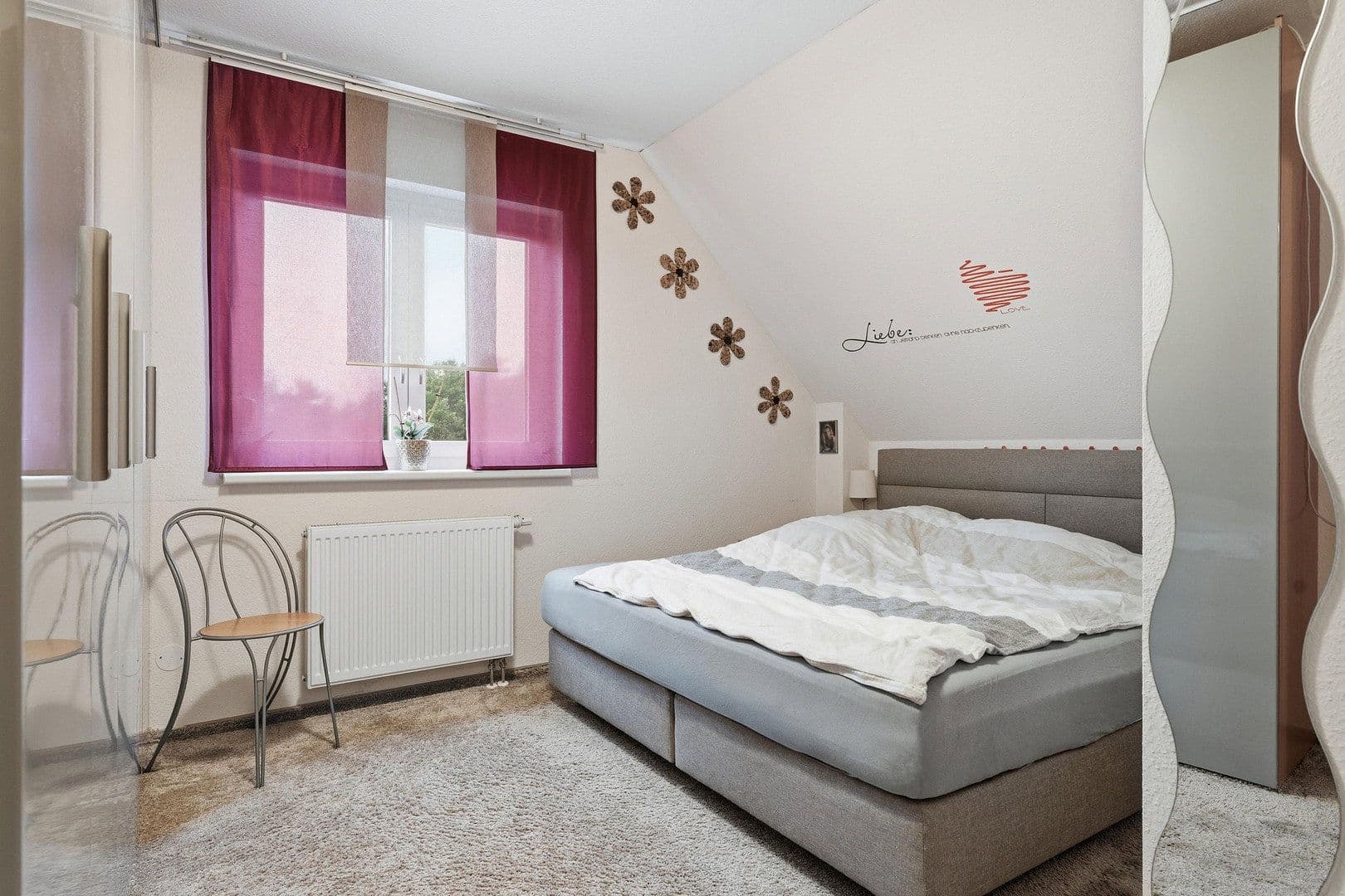 Prodej domu 102 m², pozemek 420 m², Berlin, Berlín Prodej domu 102 m², pozemek 420 m², Berlin, Berlín