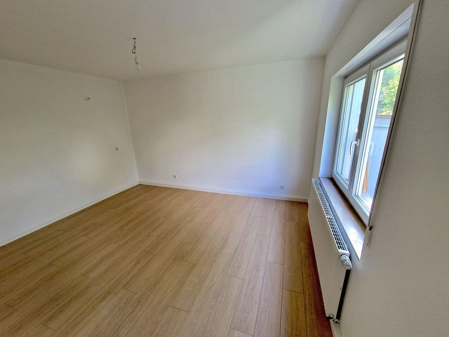 Prodej bytu 3+1 78 m², Bad Ditzenbach, Bádensko-Württembersko Prodej bytu 3+1 78 m², Bad Ditzenbach, Bádensko-Württembersko