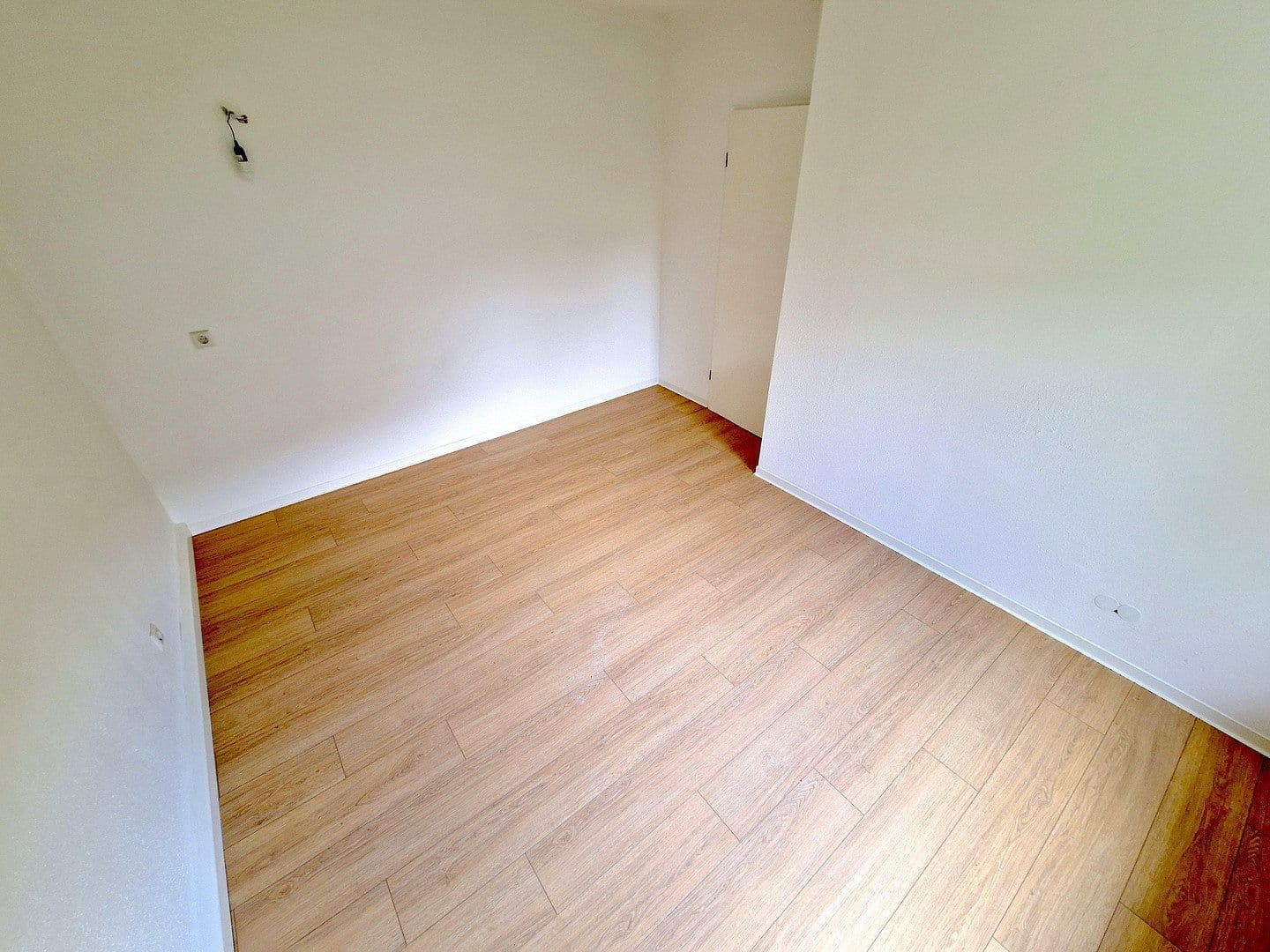 Prodej bytu 3+1 78 m², Bad Ditzenbach, Bádensko-Württembersko Prodej bytu 3+1 78 m², Bad Ditzenbach, Bádensko-Württembersko