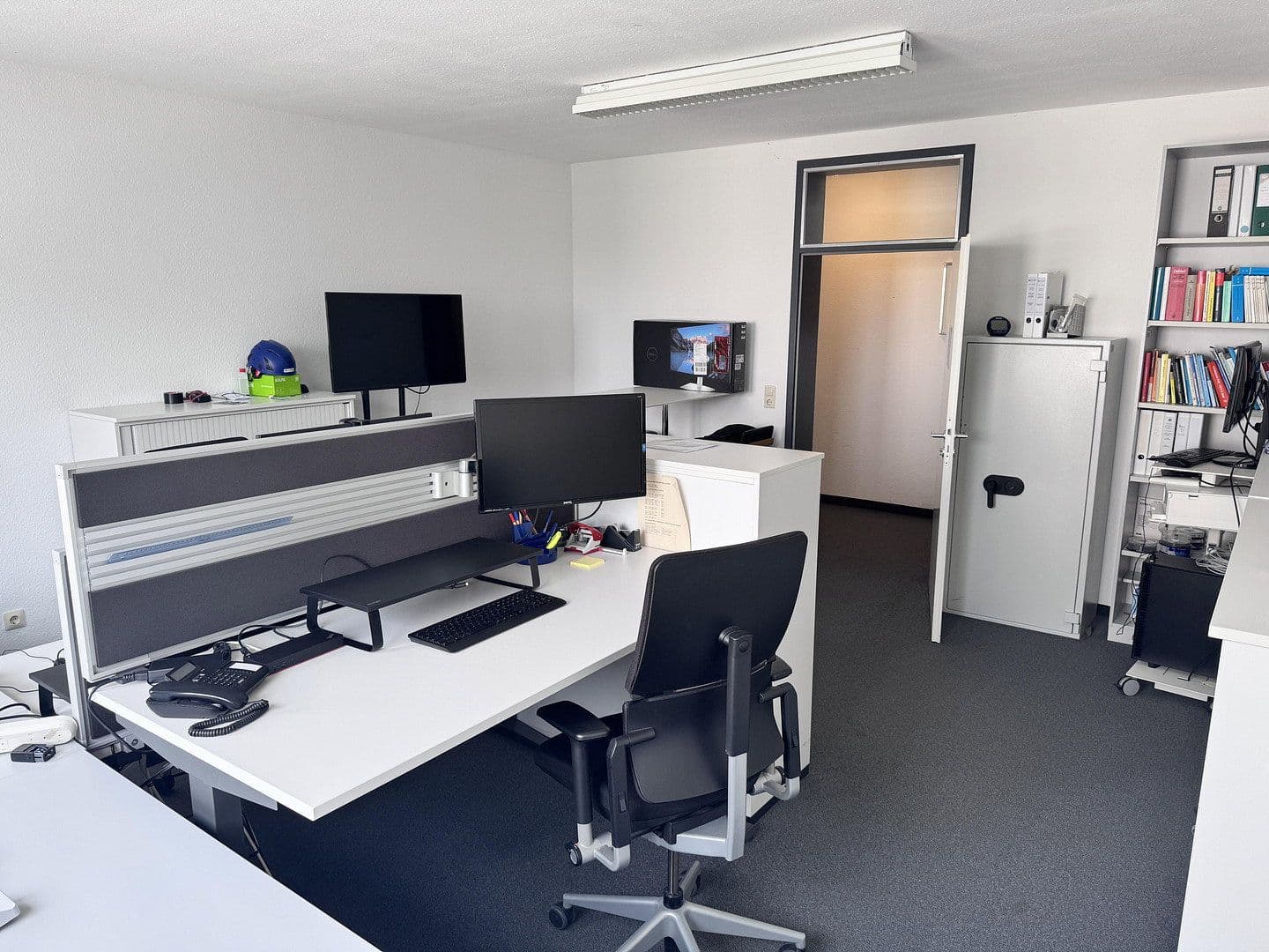 Pronájem kanceláře 112 m², Badstraße 24a, Offenburg, Bádensko-Württembersko Pronájem kanceláře 112 m², Badstraße 24a, Offenburg, Bádensko-Württembersko