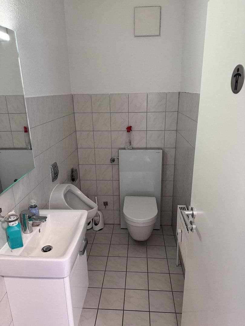 Pronájem kanceláře 112 m², Badstraße 24a, Offenburg, Bádensko-Württembersko Pronájem kanceláře 112 m², Badstraße 24a, Offenburg, Bádensko-Württembersko