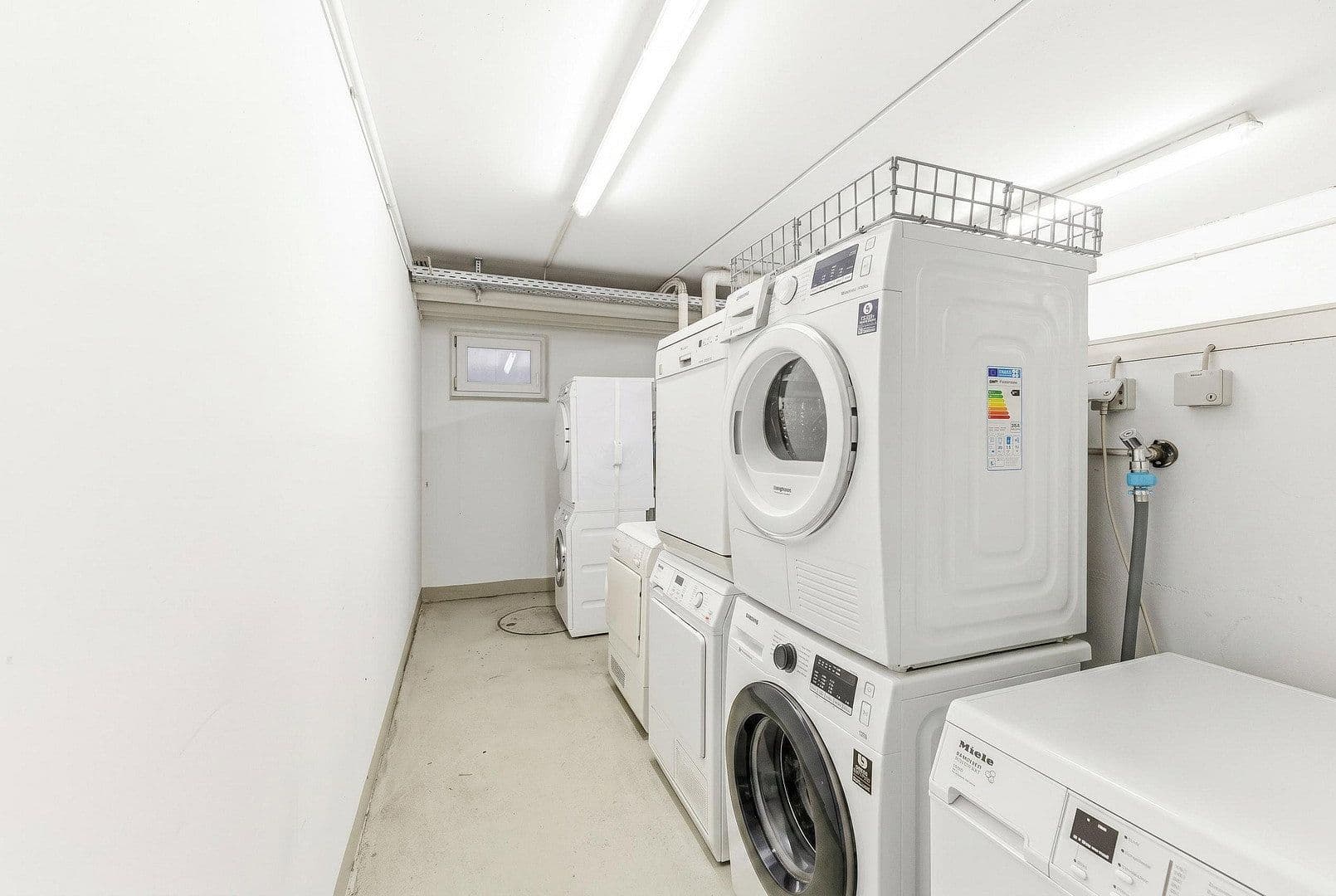Pronájem bytu 2+1 60 m², Holzgerlingen, Bádensko-Württembersko Pronájem bytu 2+1 60 m², Holzgerlingen, Bádensko-Württembersko