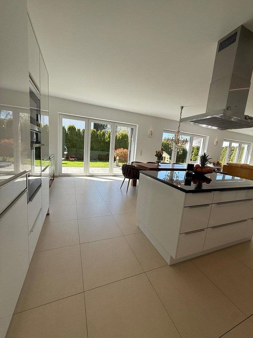 Prodej domu 221 m², pozemek 575 m², Wennigsen (Deister), Dolní Sasko Prodej domu 221 m², pozemek 575 m², Wennigsen (Deister), Dolní Sasko