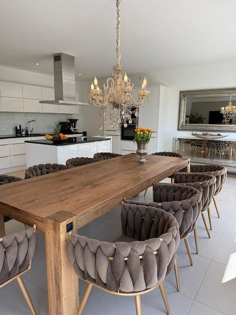 Prodej domu 221 m², pozemek 575 m², Wennigsen (Deister), Dolní Sasko Prodej domu 221 m², pozemek 575 m², Wennigsen (Deister), Dolní Sasko